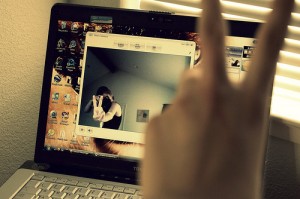 image source Dia 300x199 The scientific analysis of a romantic scene